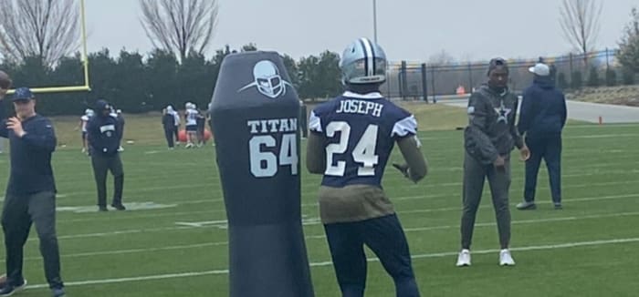 B581C19C-B102-4133-84BB-DDD01F06D92A